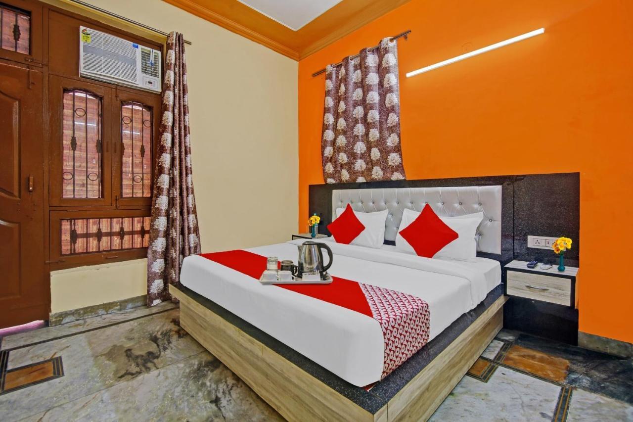 Hotel Oyo Galaxy Plaza Ghaziabád Exteriér fotografie